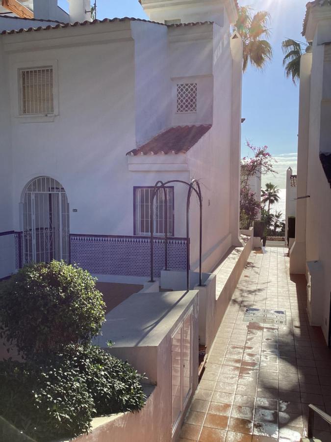 Playa Marina Club Pretty House Apartment Малага Екстериор снимка