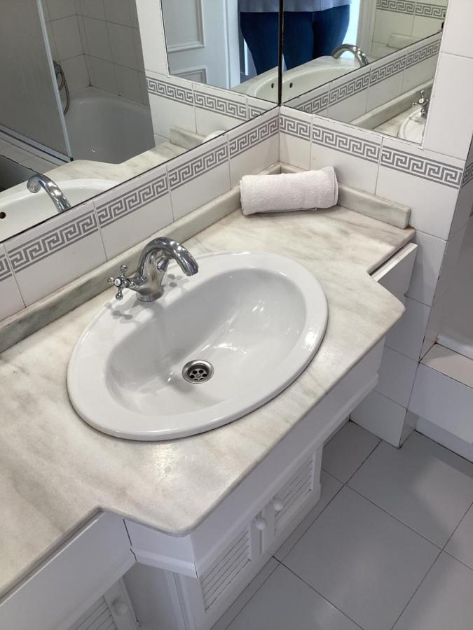 Playa Marina Club Pretty House Apartment Малага Екстериор снимка