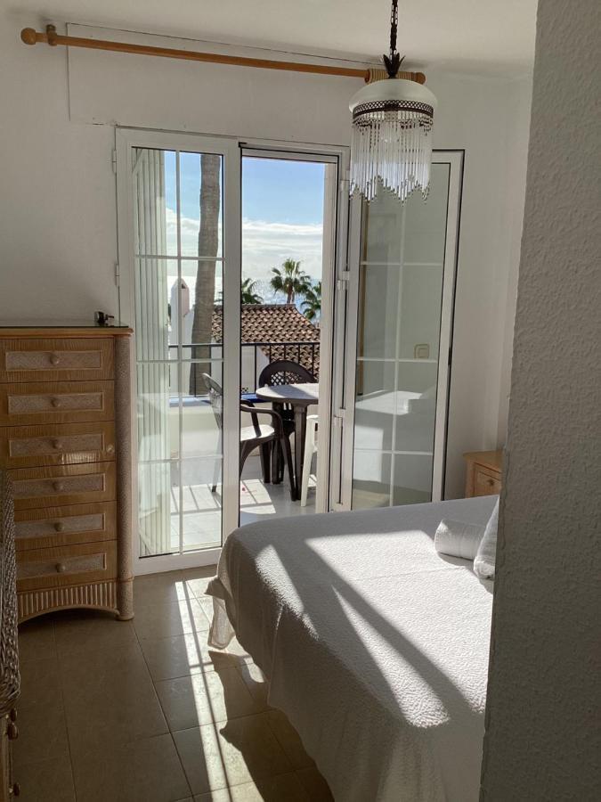 Playa Marina Club Pretty House Apartment Малага Екстериор снимка